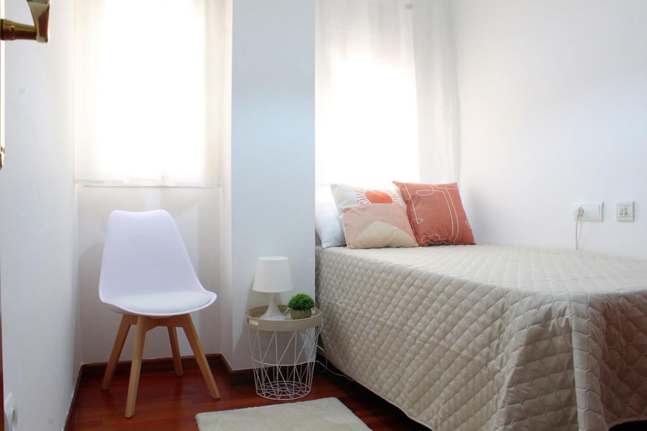Apartamento centro paseo maritimo Huelva Esterno foto