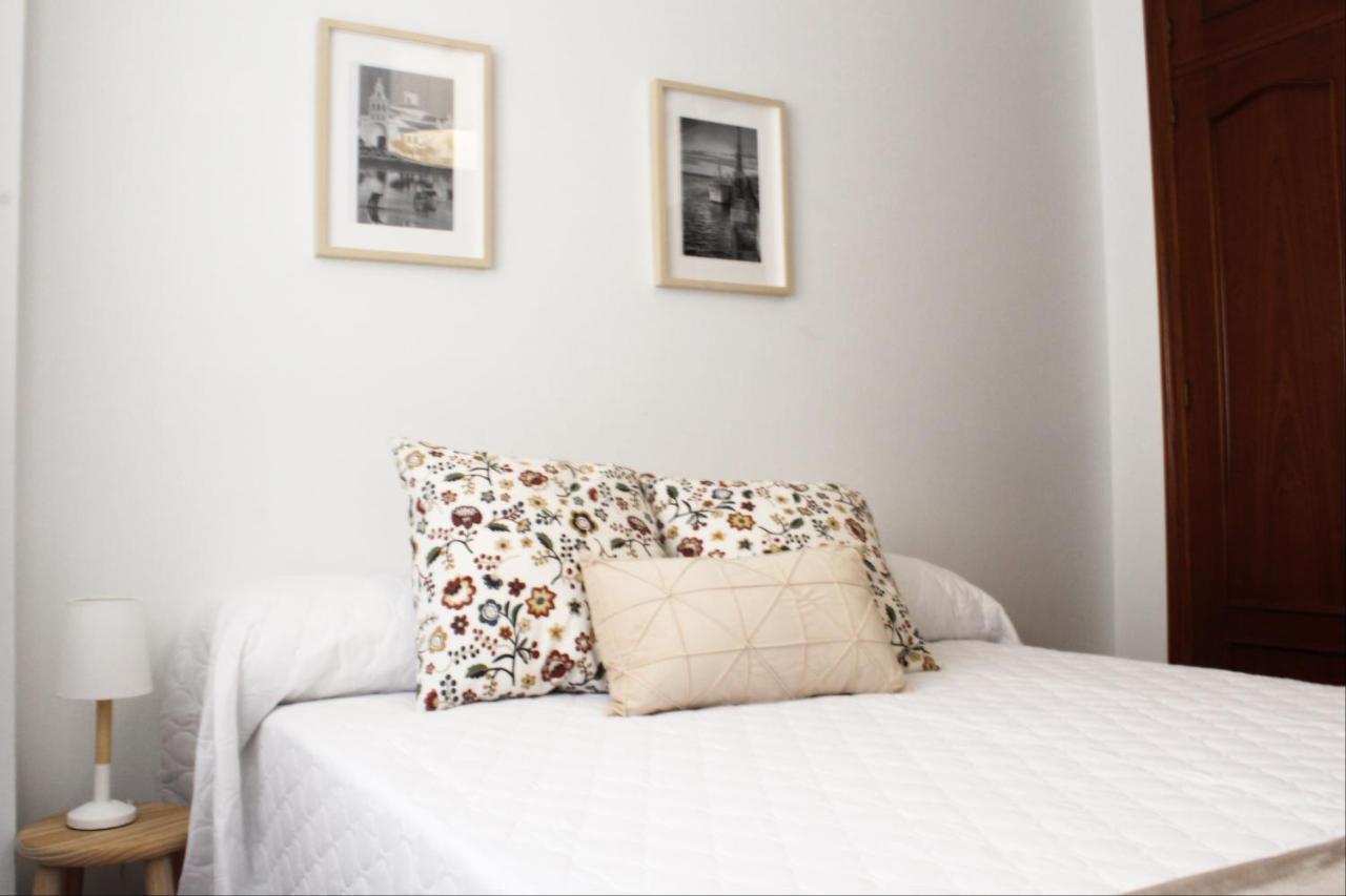 Apartamento centro paseo maritimo Huelva Esterno foto